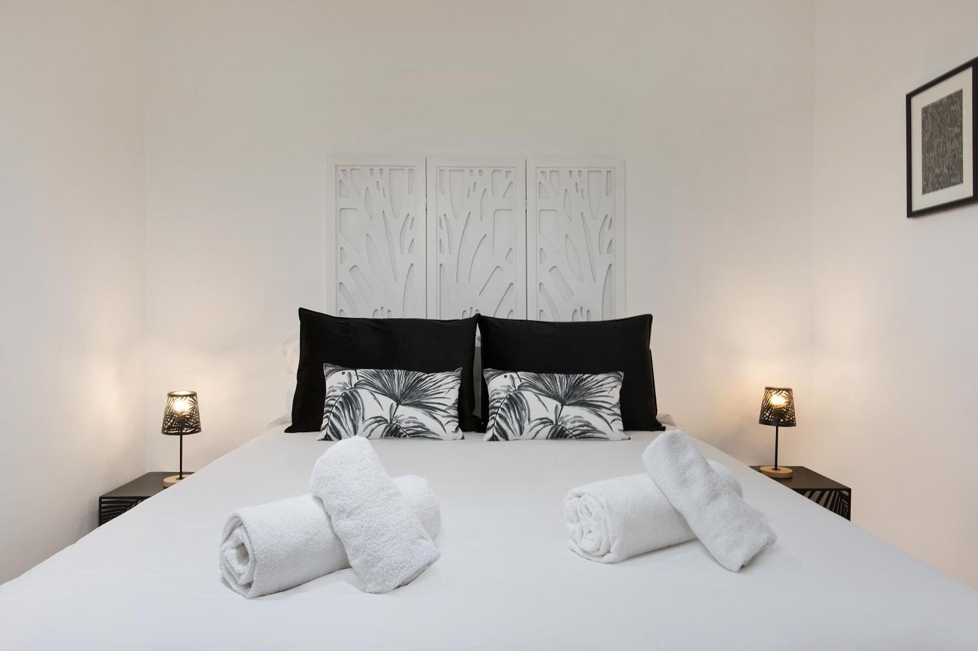 Stay U-Nique Apartments Gaudi I バルセロナ エクステリア 写真